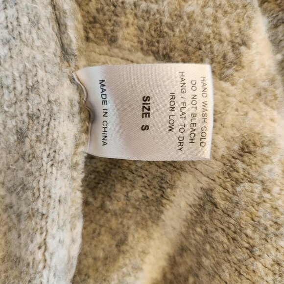 Amalli Talli Light Grey and White Striped Turtleneck Sweater - Picture 6 of 6